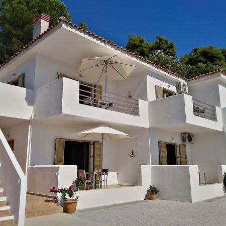 Skiathos Lagoterra Apartments Екстериор снимка