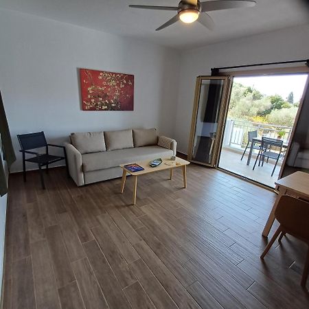 Skiathos Lagoterra Apartments Екстериор снимка