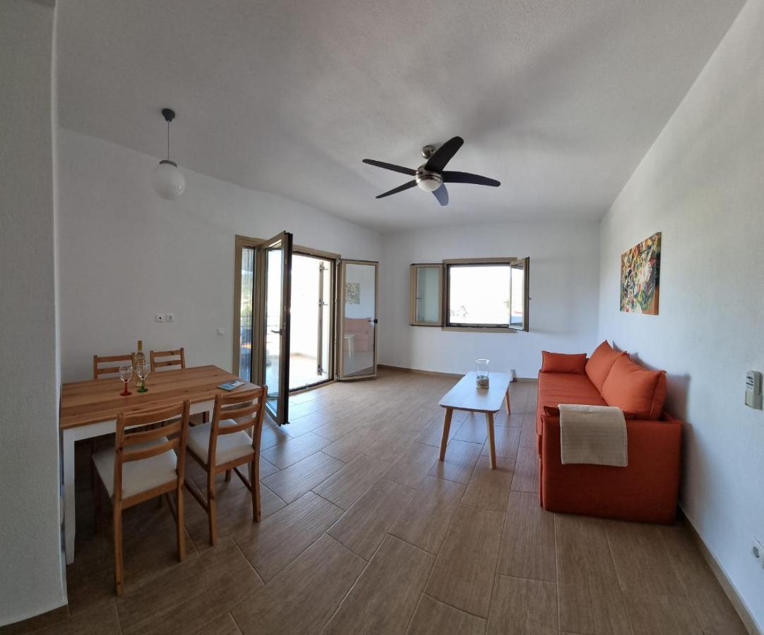 Skiathos Lagoterra Apartments Екстериор снимка